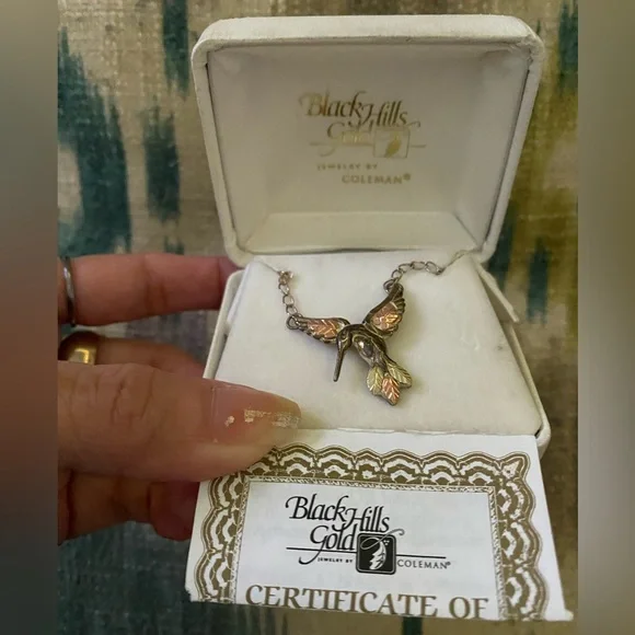 Beautiful Vintage Necklace (Gold,rose gold & silver) - Picture 1 of 3